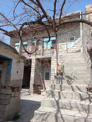 6 otaqlı həyət evi/bağ evi - Əmircan q. - 200 m² (1)