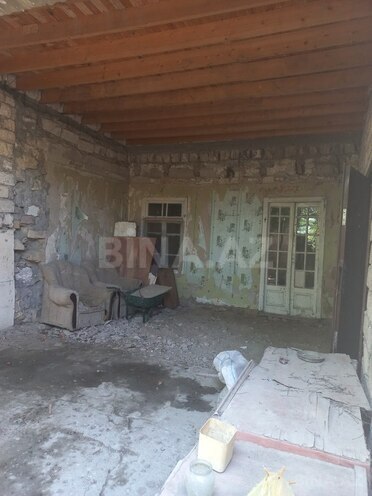 6 otaqlı həyət evi/bağ evi - Əmircan q. - 200 m² (14)