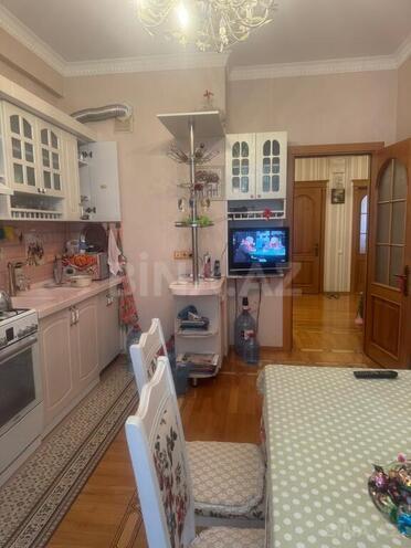 3 otaqlı yeni tikili - Azadlıq Prospekti m. - 131 m² (7)