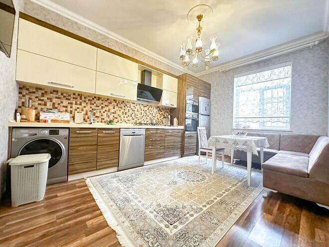 4-комн. дом/дача - пос. Бадамдар - 220 м² (15)