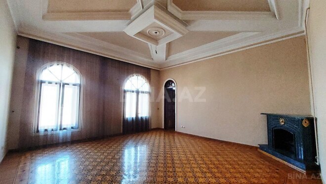 Satılır 7 otaqlı köhnə tikili 750 m², Sahil m., photo 8 from 20