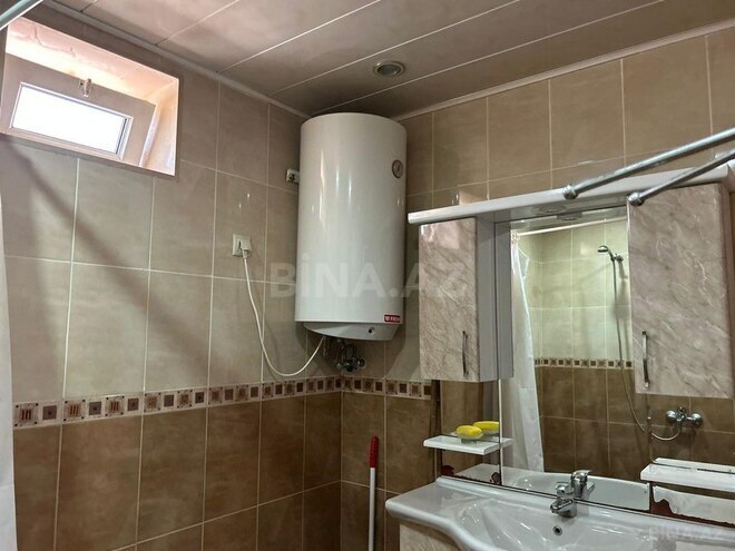 8 otaqlı həyət evi/bağ evi - Pirşağı q. - 340 m² (20)