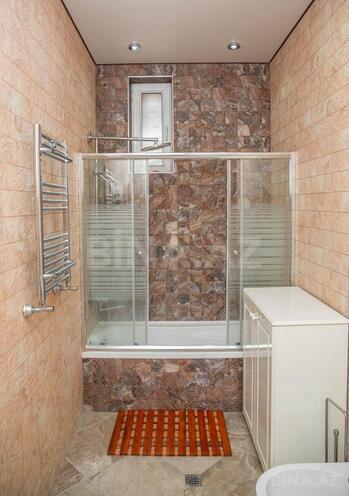 8-комн. дом/дача - пос. Бадамдар - 500 м² (17)