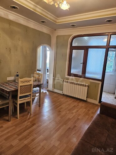 2 otaqlı köhnə tikili - 20 Yanvar m. - 50 m² (1)