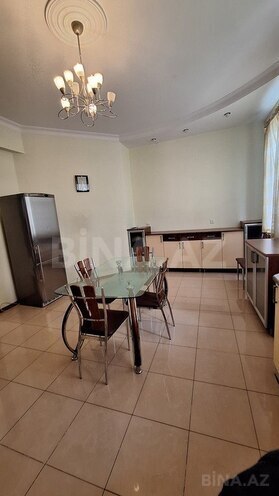 4 otaqlı yeni tikili - 8-ci mikrorayon q. - 165 m² (18)