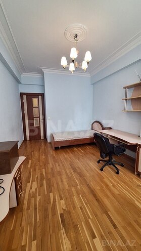 4 otaqlı yeni tikili - 8-ci mikrorayon q. - 165 m² (13)