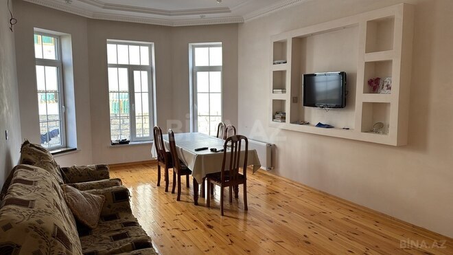 5 otaqlı həyət evi/bağ evi - Xocəsən q. - 200 m² (15)