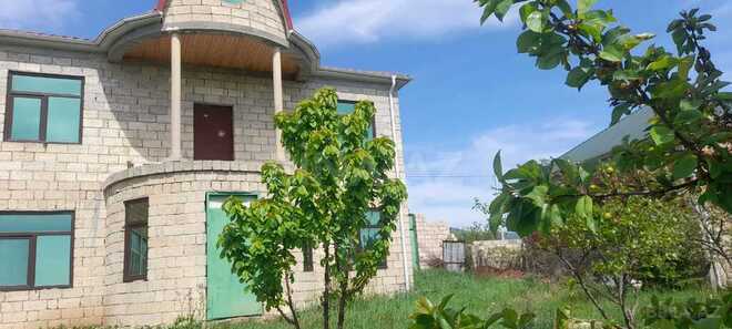 4-комн. дом/дача - Исмаиллы - 180 м² (1)