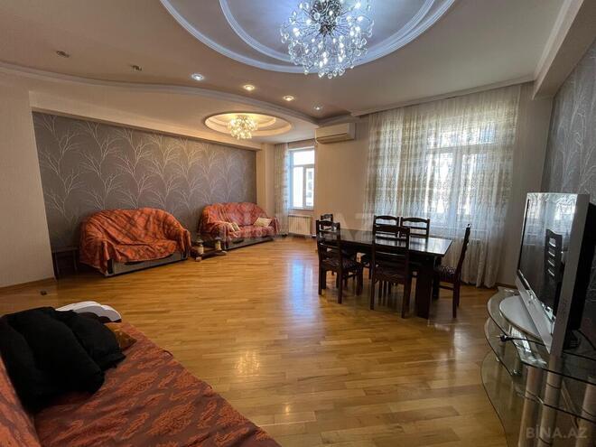3-комн. новостройка - м. Кара Караев - 130 м² (1)