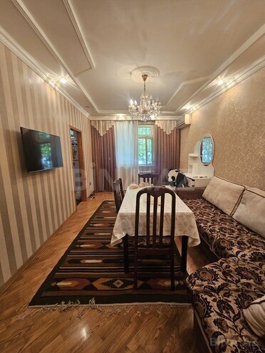 2 otaqlı köhnə tikili - 7-ci mikrorayon q. - 55 m² (3)