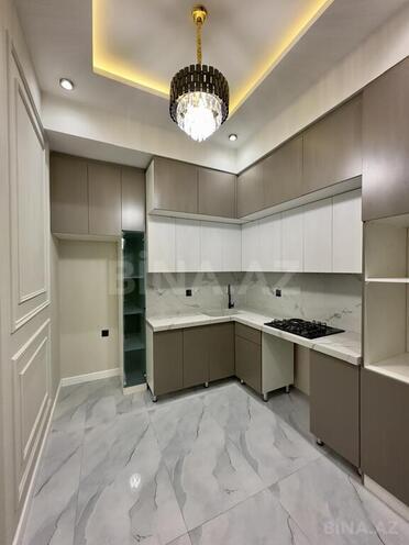 3-комн. новостройка - м. 28 мая - 95 м² (10)