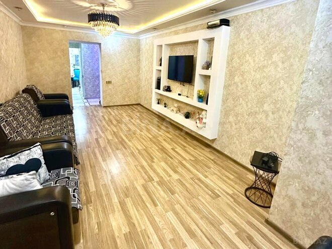 3-комн. вторичка - м. Кара Караев - 70 м² (20)