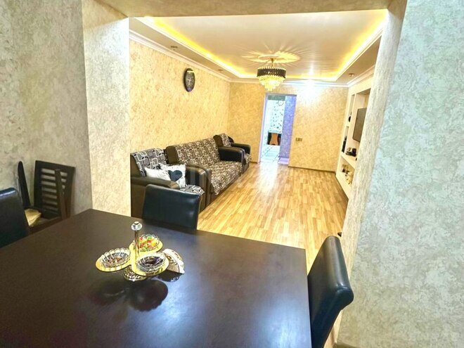 3-комн. вторичка - м. Кара Караев - 70 м² (2)