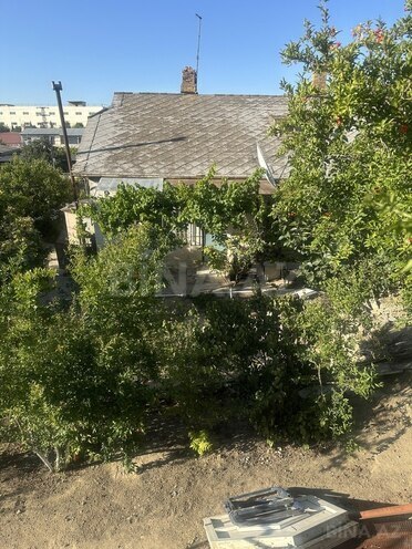 2 otaqlı həyət evi/bağ evi - Əmircan q. - 32 m² (2)