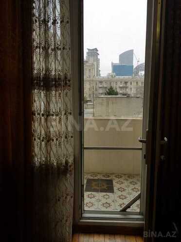 3 otaqlı köhnə tikili - 28 May m. - 70 m² (13)