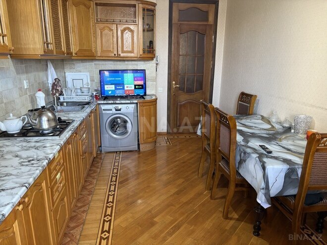 4 otaqlı yeni tikili - İnşaatçılar m. - 160 m² (1)