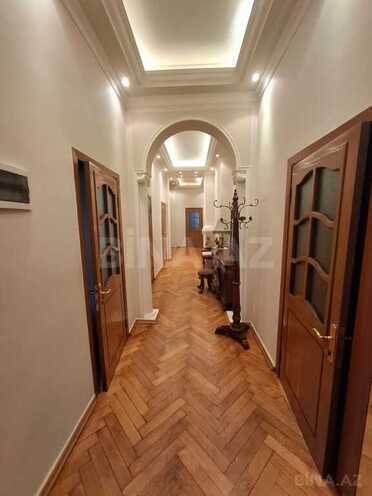 Satılır 6 otaqlı köhnə tikili 200 m², İçəri Şəhər m., photo 6 from 16