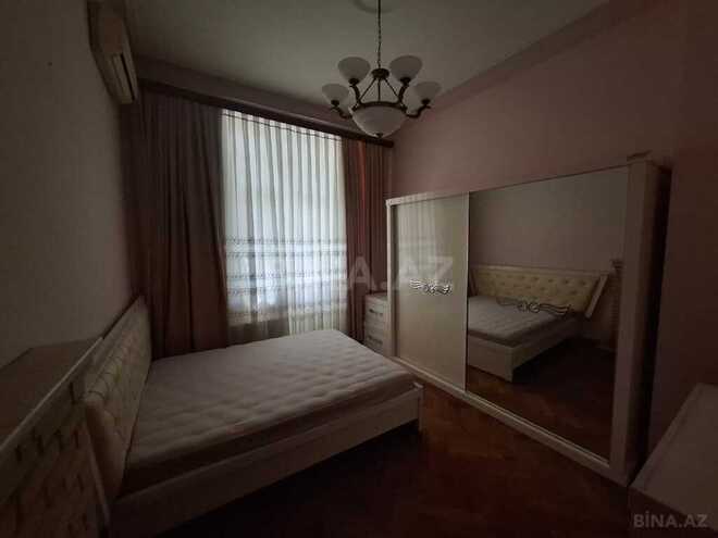 Satılır 6 otaqlı köhnə tikili 200 m², İçəri Şəhər m., photo 12 from 16