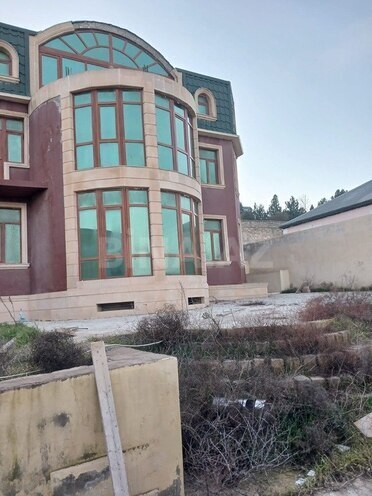 8-комн. дом/дача - пос. Бадамдар - 600 м² (2)