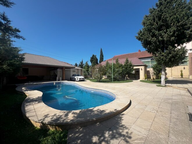 5 otaqlı həyət evi/bağ evi - Mərdəkan q. - 300 m² (1)