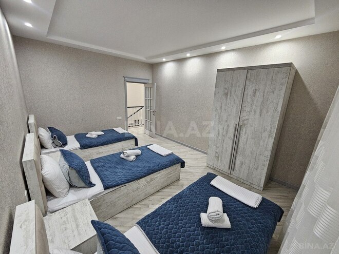 5 otaqlı həyət evi/bağ evi - Qəbələ - 200 m² (20)
