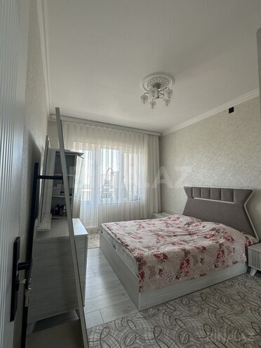3-комн. вторичка - м. Ази Асланов - 1000 м² (10)