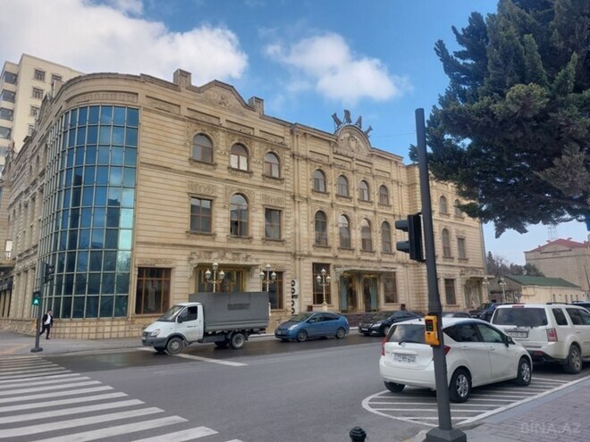 3 otaqlı köhnə tikili - Gənclik m. - 75 m² (1)