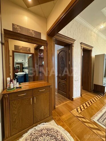 Продаётся 6-комн. дом/дача 700 м², Хатаинский р., photo 18 from 32