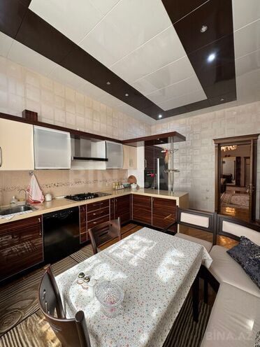 Продаётся 6-комн. дом/дача 700 м², Хатаинский р., photo 15 from 32