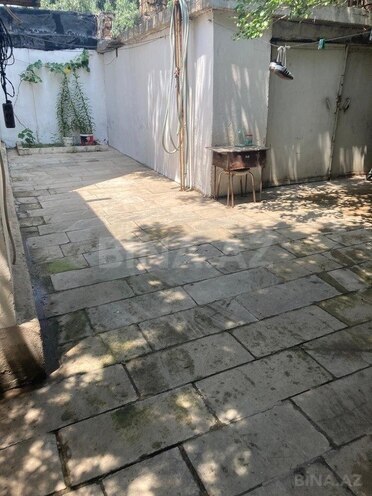 3 otaqlı köhnə tikili - Bülbülə q. - 66 m² (2)