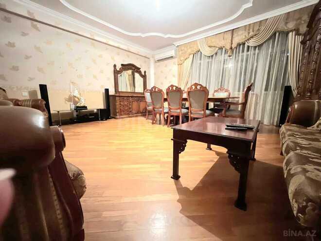3-комн. новостройка - м. 8 ноября - 120 м² (11)