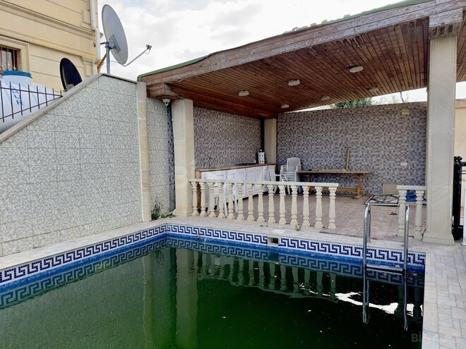 6 otaqlı həyət evi/bağ evi - Novxanı q. - 180 m² (21)