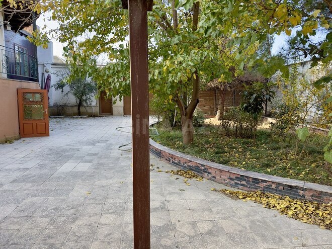 6 otaqlı həyət evi/bağ evi - Novxanı q. - 180 m² (19)