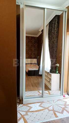 1 otaqlı köhnə tikili - İnşaatçılar m. - 30 m² (8)