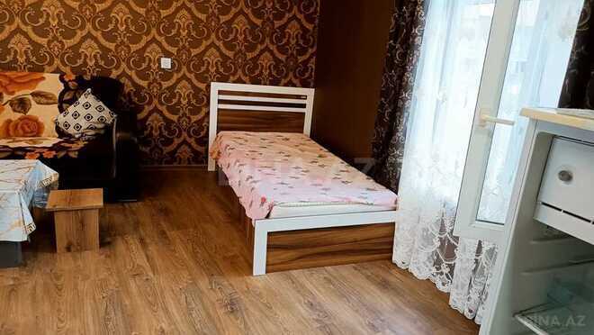 1 otaqlı köhnə tikili - İnşaatçılar m. - 30 m² (9)