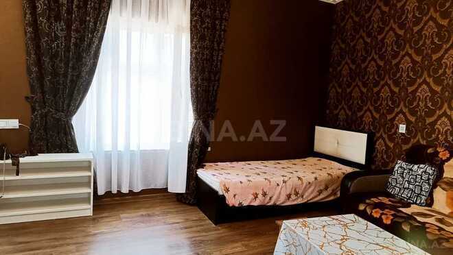 1 otaqlı köhnə tikili - İnşaatçılar m. - 30 m² (3)