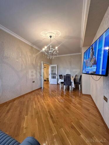 1-комн. новостройка - м. 8 ноября - 65 м² (3)