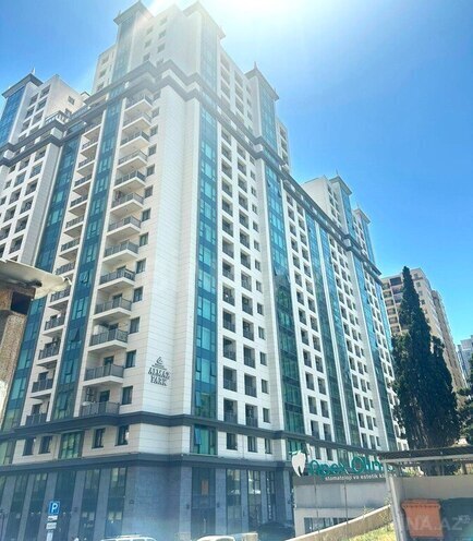4-комн. новостройка - м. Элмляр Академиясы - 181 м² (1)