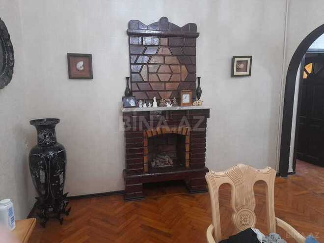 3-комн. вторичка - м. Элмляр Академиясы - 70 м² (4)