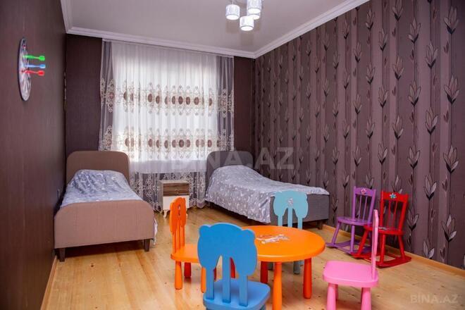 5 otaqlı həyət evi/bağ evi - Şəki - 200 m² (9)