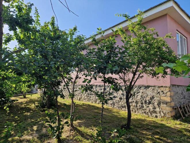 5 otaqlı həyət evi/bağ evi - Şəki - 200 m² (6)