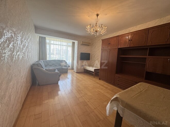 2-комн. вторичка - м. Мемар Аджеми - 60 м² (5)