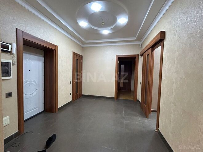 3-комн. новостройка - м. 28 мая - 155 м² (7)