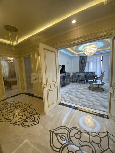3-комн. новостройка - м. 8 ноября - 145 м² (21)