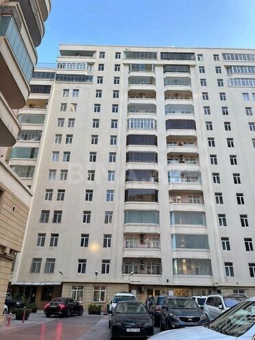 6-комн. новостройка - м. 28 мая - 360 м² (1)