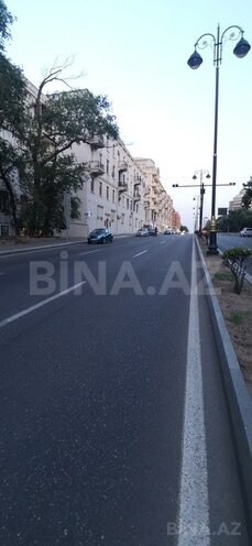 3-комн. вторичка - Насиминский  р. - 90 м² (12)