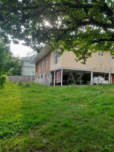 4 otaqlı həyət evi/bağ evi - Qax - 170 m² (1)