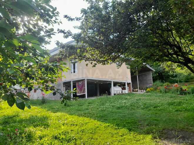 4 otaqlı həyət evi/bağ evi - Qax - 170 m² (14)