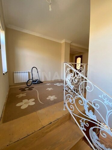 4 otaqlı həyət evi/bağ evi - Qusar - 244 m² (18)