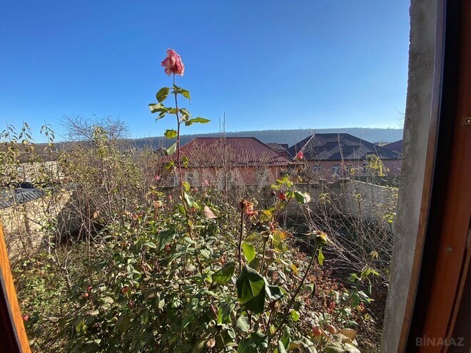 4 otaqlı həyət evi/bağ evi - Qusar - 244 m² (17)
